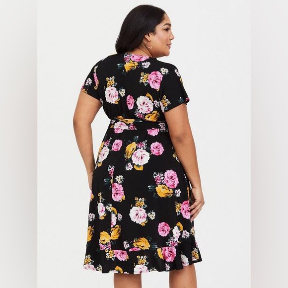 Torrid Floral Stretch Crepe Faux Wrap Dress - Picture 3 of 16